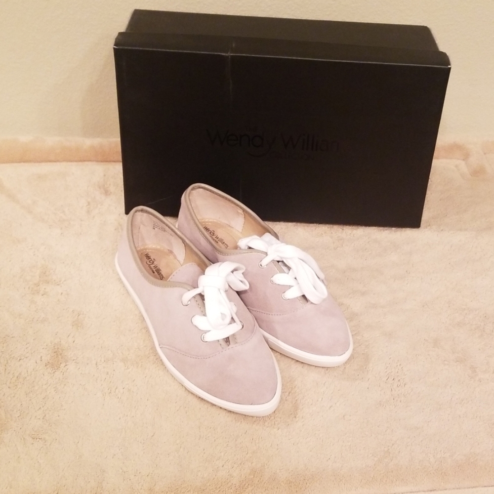 Pointed Sneakers